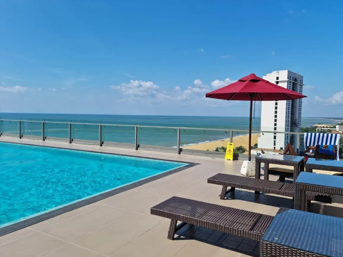 Sea View Luxury Apartments By Tyronne Negombo