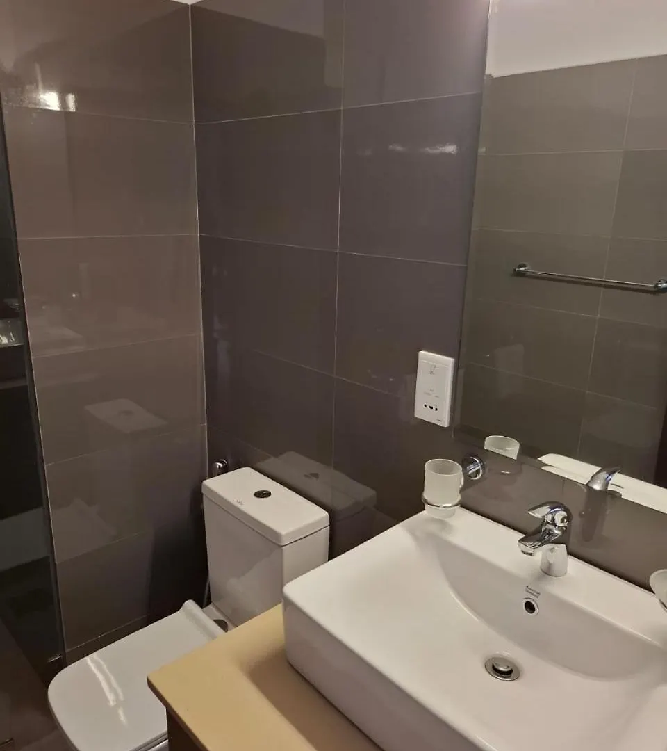 Sea View Luxury Apartments By Tyronne Negombo 0*,  Sri Lanka
