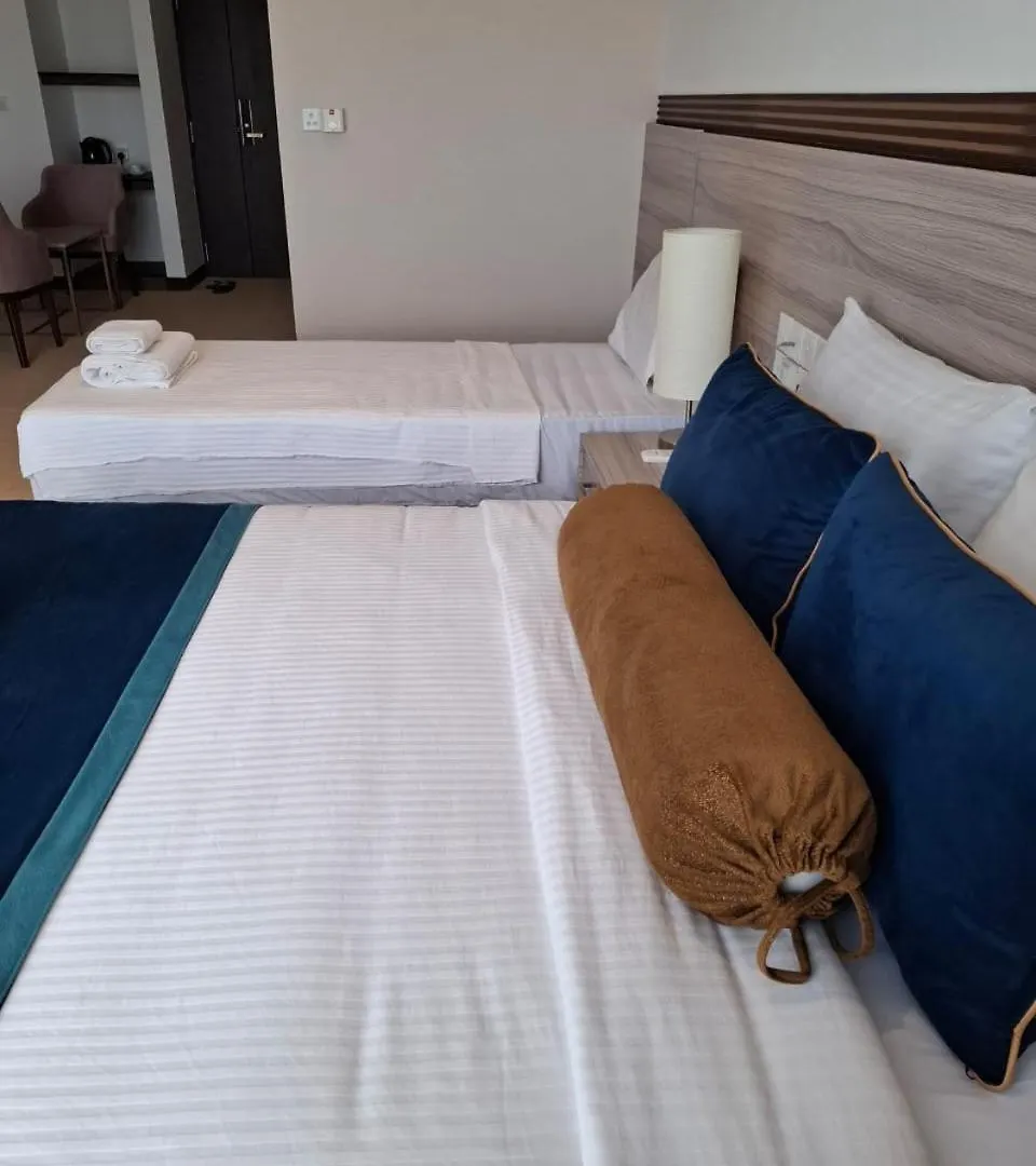 Sea View Luxury Apartments By Tyronne Negombo